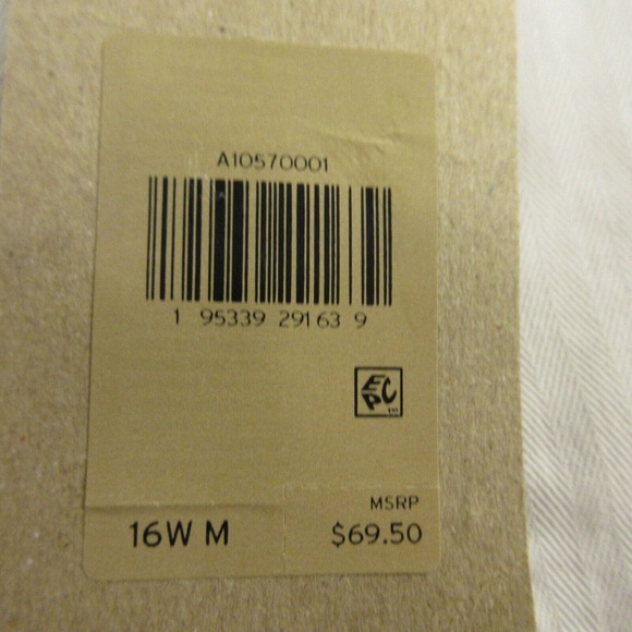 Levi's Womens Surplus Straight Jeans size 16W Herringbone Beige 38 x 27 NEW - Picture 5 of 10